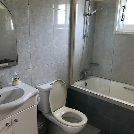 Apartman Larnaca Village Garden Apts 2 *