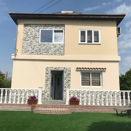 Apartament Larnaca Village Garden Apts 2