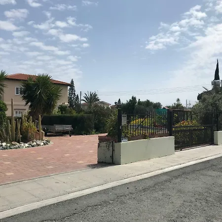 Larnaca Village Garden Apts 2 Apartament Mazotos